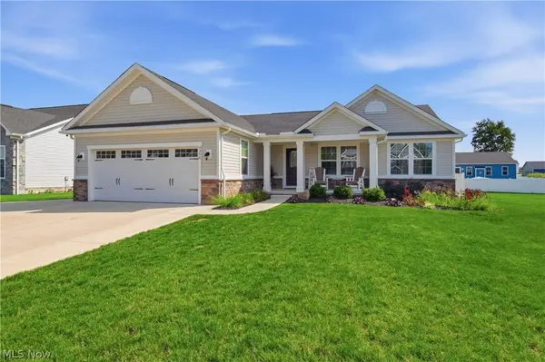 3354 Stoneleigh RD NE, Canton, OH 44721