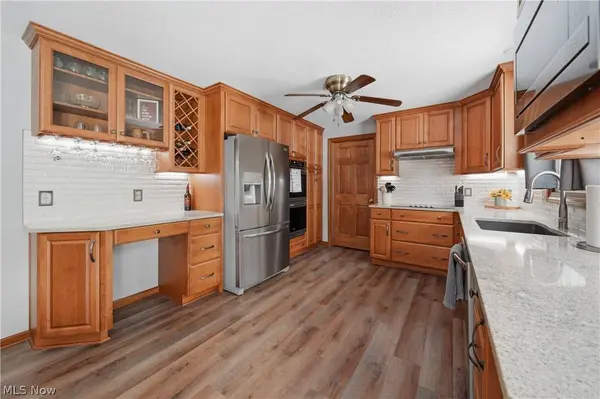 1633 Bennington CIR SW, North Canton, OH 44709