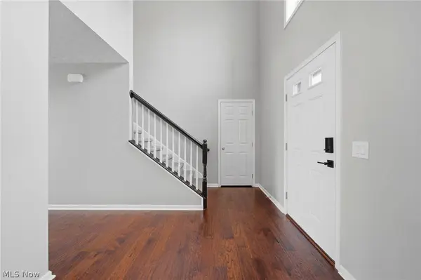 9264 Wellspring AVE NW, North Canton, OH 44720