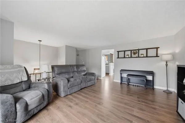 3057 List ST NW, Massillon, OH 44646