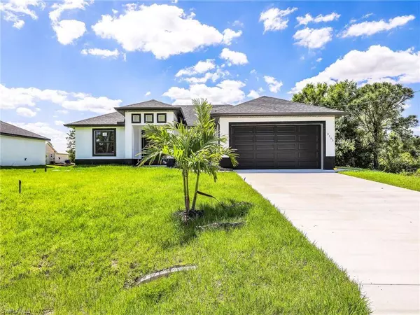 3105 46th ST W, Lehigh Acres, FL 33971