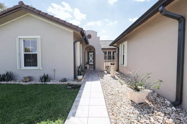 17110 SW 149th AVE, Miami, FL 33187