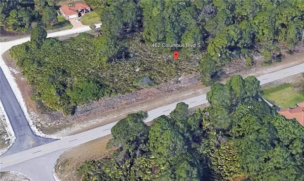 462 Columbus BLVD S, Lehigh Acres, FL 33974