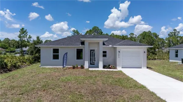 928 Grant BLVD, Lehigh Acres, FL 33974