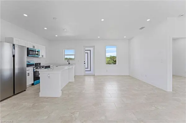 928 Grant BLVD, Lehigh Acres, FL 33974