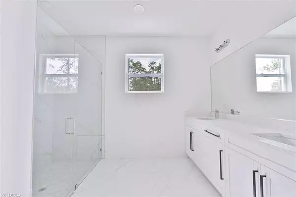 1518 Williams AVE, Lehigh Acres, FL 33972