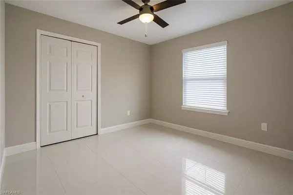 4622 Leonard BLVD S, Lehigh Acres, FL 33973