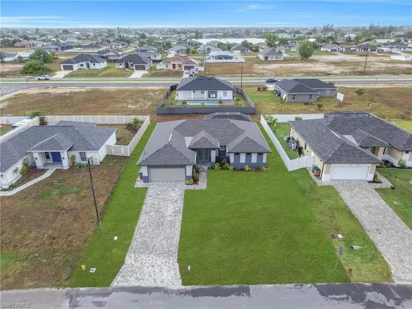 309 NE 15th TER, Cape Coral, FL 33909