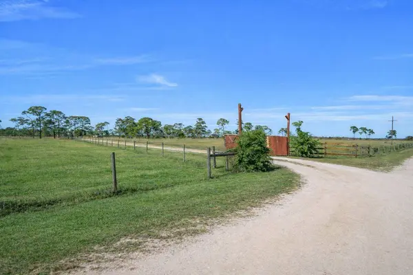 6575 NE 96th AVE, Okeechobee, FL 34972