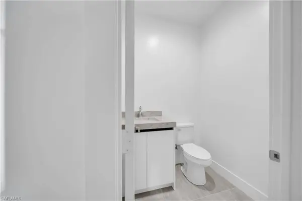 1142 Dutchess ST E, Lehigh Acres, FL 33974