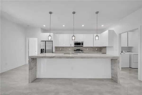 1142 Dutchess ST E, Lehigh Acres, FL 33974