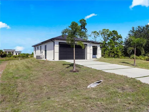 1119 Earhart ST E, Lehigh Acres, FL 33974