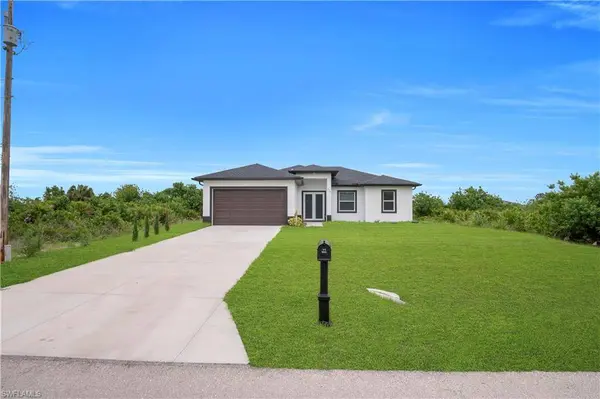 325 Paulcrest AVE, Lehigh Acres, FL 33974