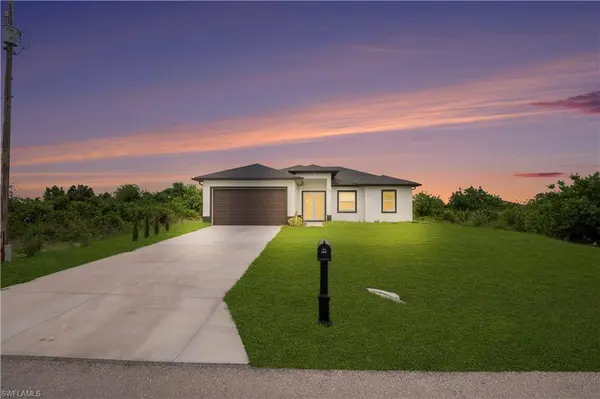 325 Paulcrest AVE, Lehigh Acres, FL 33974