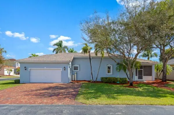 2570 SE 4th PL, Homestead, FL 33033
