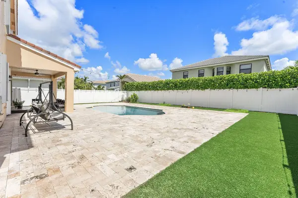 16223 SW 15TH ST, Pembroke Pines, FL 33027