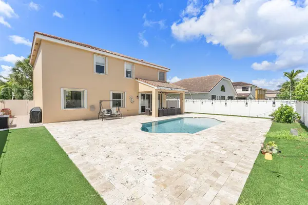 16223 SW 15TH ST, Pembroke Pines, FL 33027