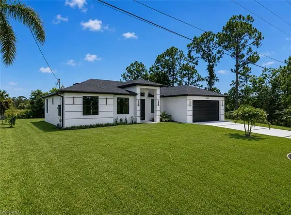 913 Joponica AVE S, Lehigh Acres, FL 33974
