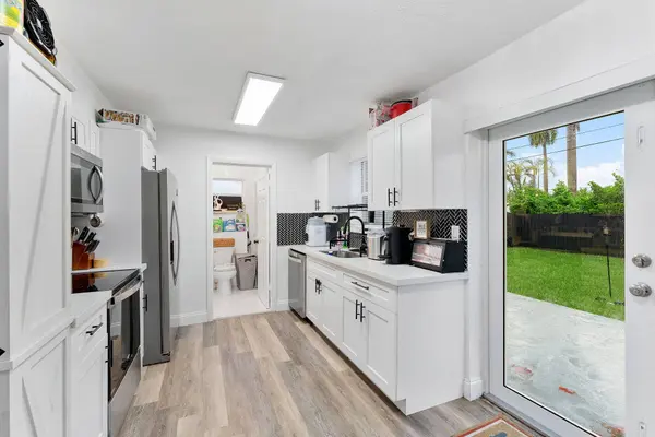 6337 NW 24TH CT, Margate, FL 33063