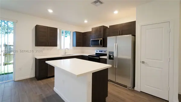 2411 SE 10th St #2411, Homestead, FL 33035