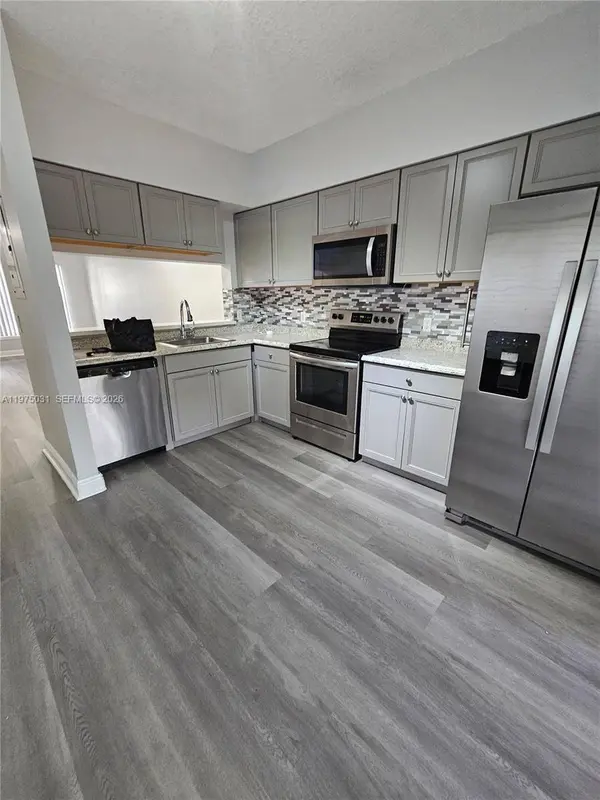 3305 Cabaret Ln #3305, Margate, FL 33063