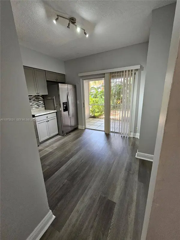 3305 Cabaret Ln #3305, Margate, FL 33063