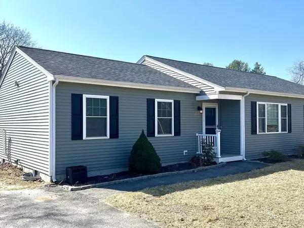 8 Mill St #A, Wareham, MA 02576