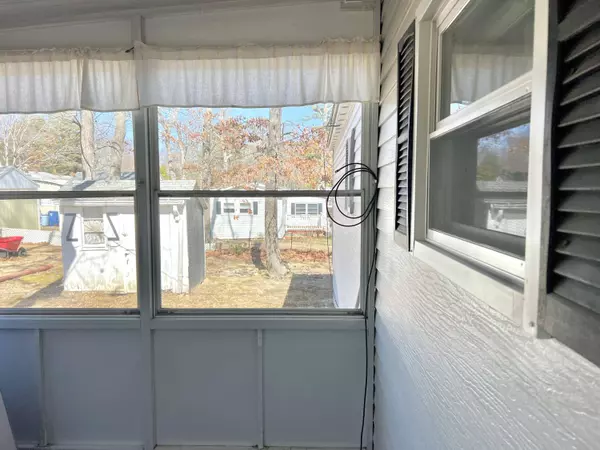 114 Dolittle Lane, Wareham, MA 02576