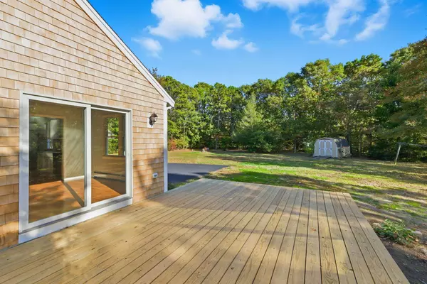 273 Sandwich Road, Teaticket, MA 02536