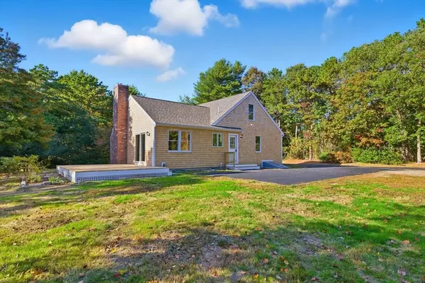 273 Sandwich Rd, Falmouth, MA 02536
