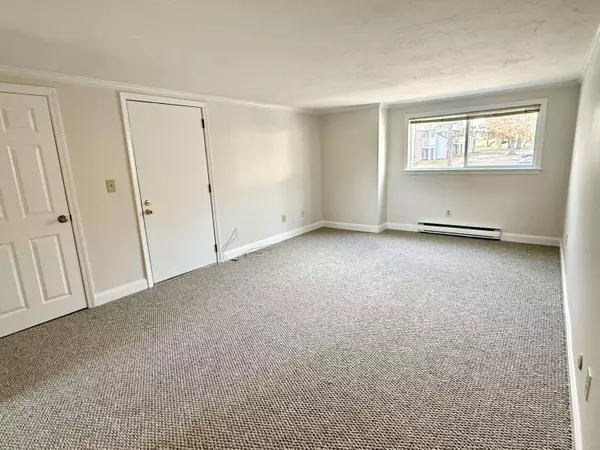 10 Tideview Path #APT 16, Plymouth, MA 02360