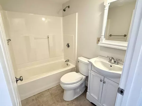 10 Tideview Path #16, Plymouth, MA 02360