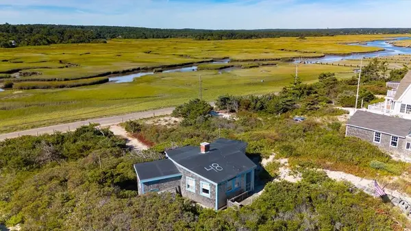 48 Salt Marsh Rd, Sandwich, MA 02537