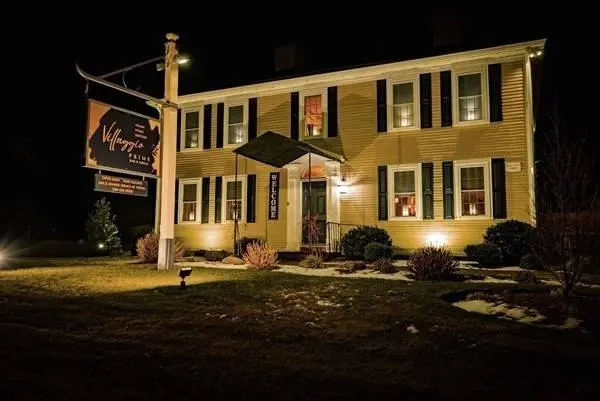 4631 Falmouth Rd, Barnstable, MA 02635
