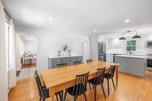 11 Deer Hollow Rd, Sandwich, MA 02644
