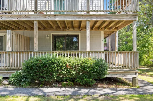 35 Ashumet Road #UNIT 10B, Mashpee, MA 02649