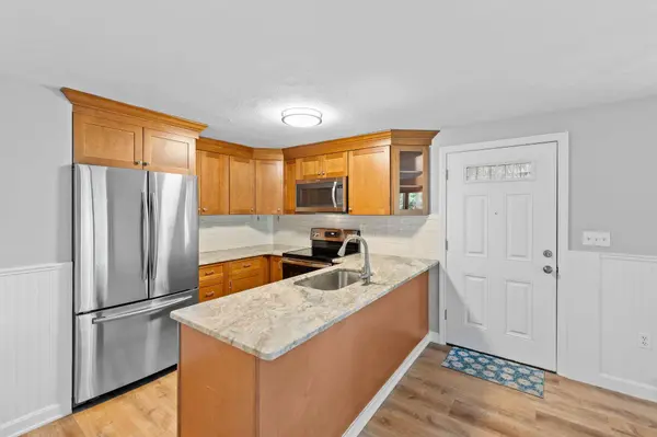 35 Ashumet Road #UNIT 10B, Mashpee, MA 02649