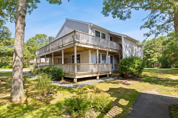 35 Ashumet Road #UNIT 10B, Mashpee, MA 02649