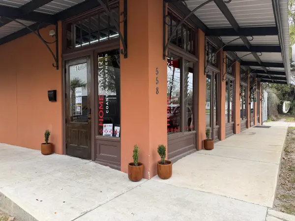 558 St Francis St #1A200, Mobile, AL 36602-2104