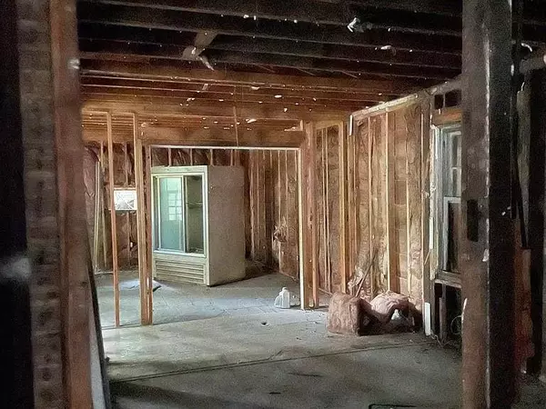 557 Marine ST, Mobile, AL 36604