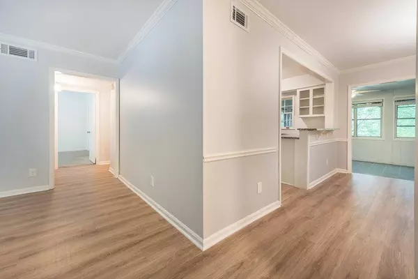 115 Rosaire PL NW, Atlanta, GA 30327