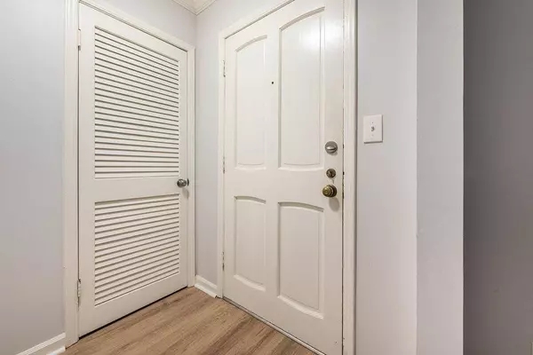 115 Rosaire PL NW, Atlanta, GA 30327