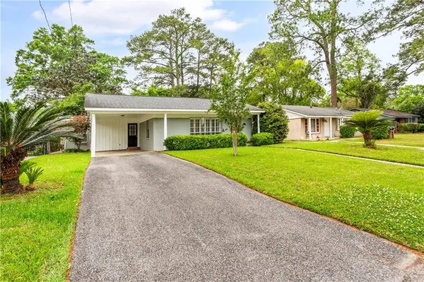 422 Durande DR, Mobile, AL 36606