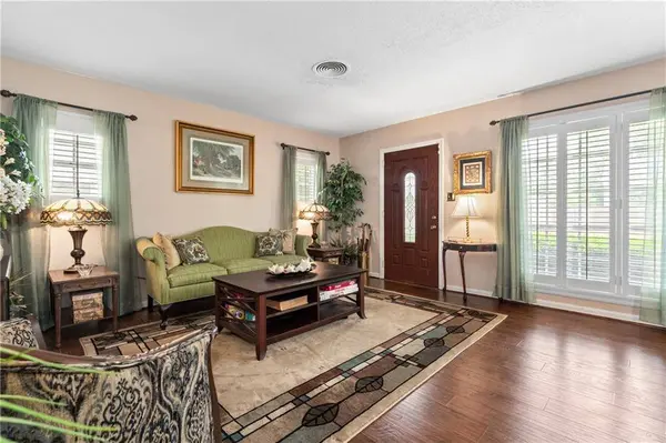 422 Durande DR, Mobile, AL 36606