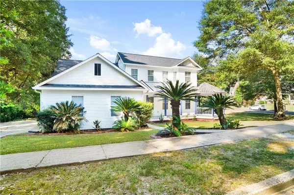 708 Monarch DR W, Mobile, AL 36609