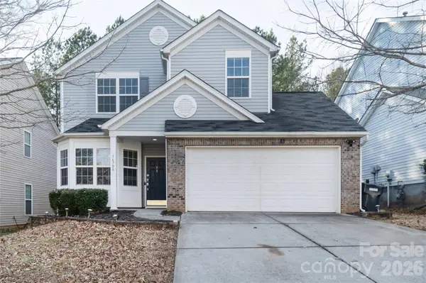 16708 Prairie Falcon LN, Charlotte, NC 28278