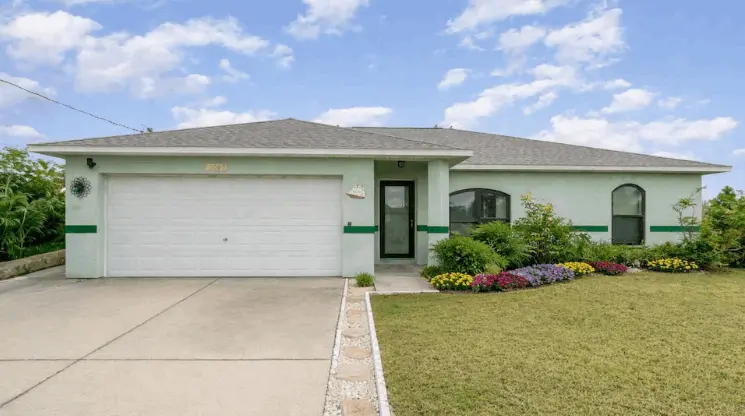 Awesome New Listing Don't Miss This One