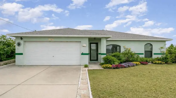 Awesome New Listing Don't Miss This One