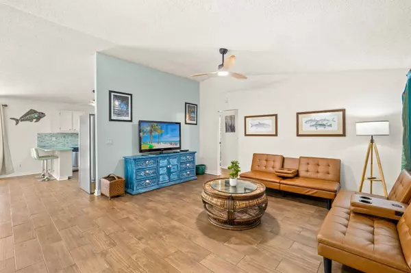 707 NE 2nd Ave, Cape Coral, FL 33909