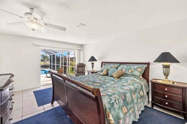 1740 Savona Pkwy, Cape Coral, FL 33904